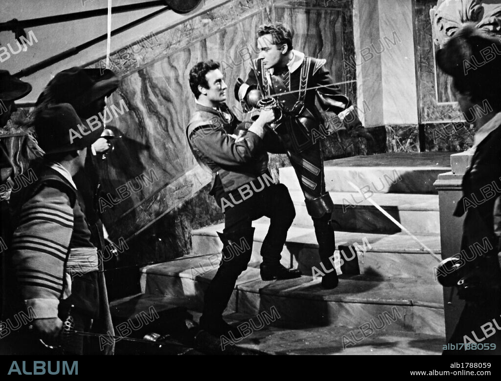 ROSSANO BRAZZI in SON OF THE HUNCHBACK, 1952 (IL FIGLIO DI LAGARDERE), directed by FERNANDO CERCHIO. Copyright VENTURINI FILM.