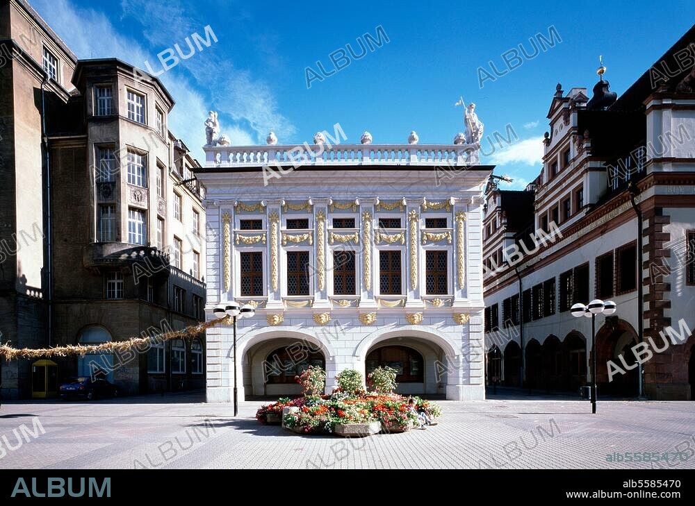 Leipzig (Sachsen), Alte Handelsbörse. (am Naschmarkt, 1678-87 erbaut; Arch: J.G.Starcke). Außenansichten von Norden; rechts das Alte Rathaus. Fotos.
