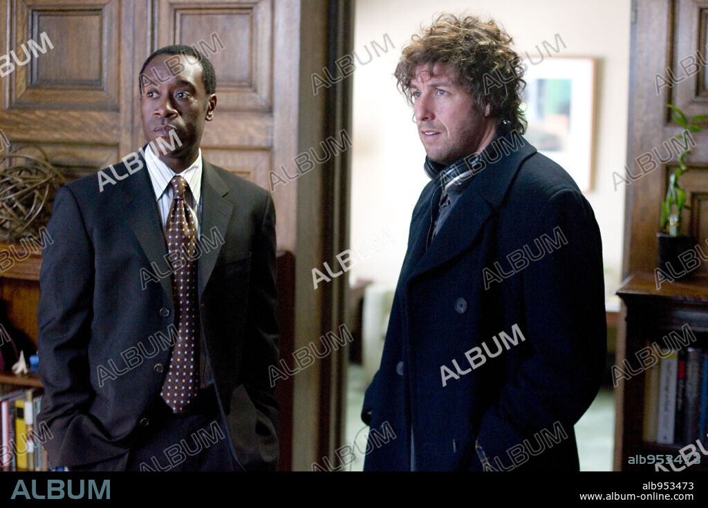 ADAM SANDLER und DON CHEADLE in REIGN OVER ME, 2007, unter der Regie von MIKE BINDER. Copyright 3 ARTS ENTERTAINMENT / BENNETT, TRACY.