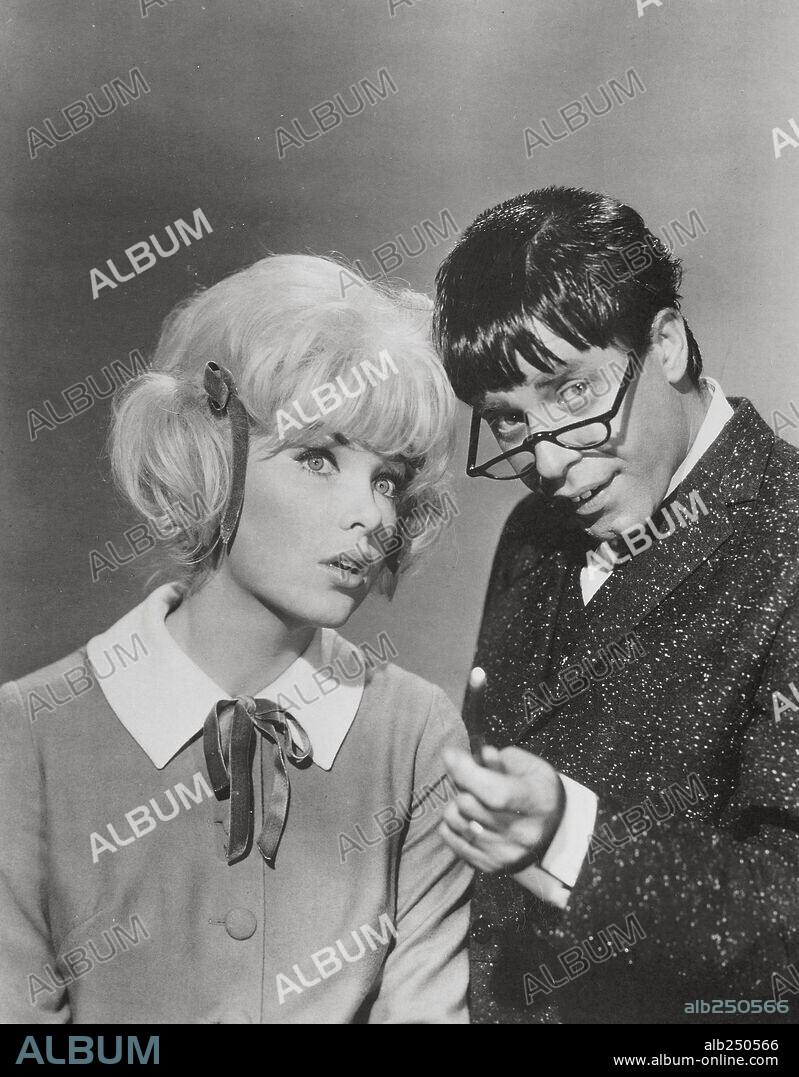 JERRY LEWIS and STELLA STEVENS in THE NUTTY PROFESSOR, 1963, directed by JERRY LEWIS. Copyright PARAMOUNT PICTURES.