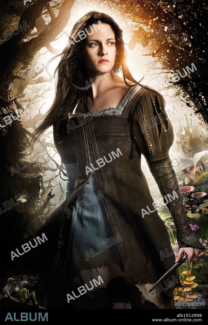 KRISTEN STEWART in SNOW WHITE AND THE HUNTSMAN, 2012, unter der Regie von RUPERT SANDERS. Copyright UNIVERSAL PICTURES.