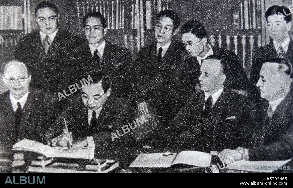 The signing of the Anti-Comintern Pact by the representatives of Germany and Japan. Berlin, November 25, 1936.
