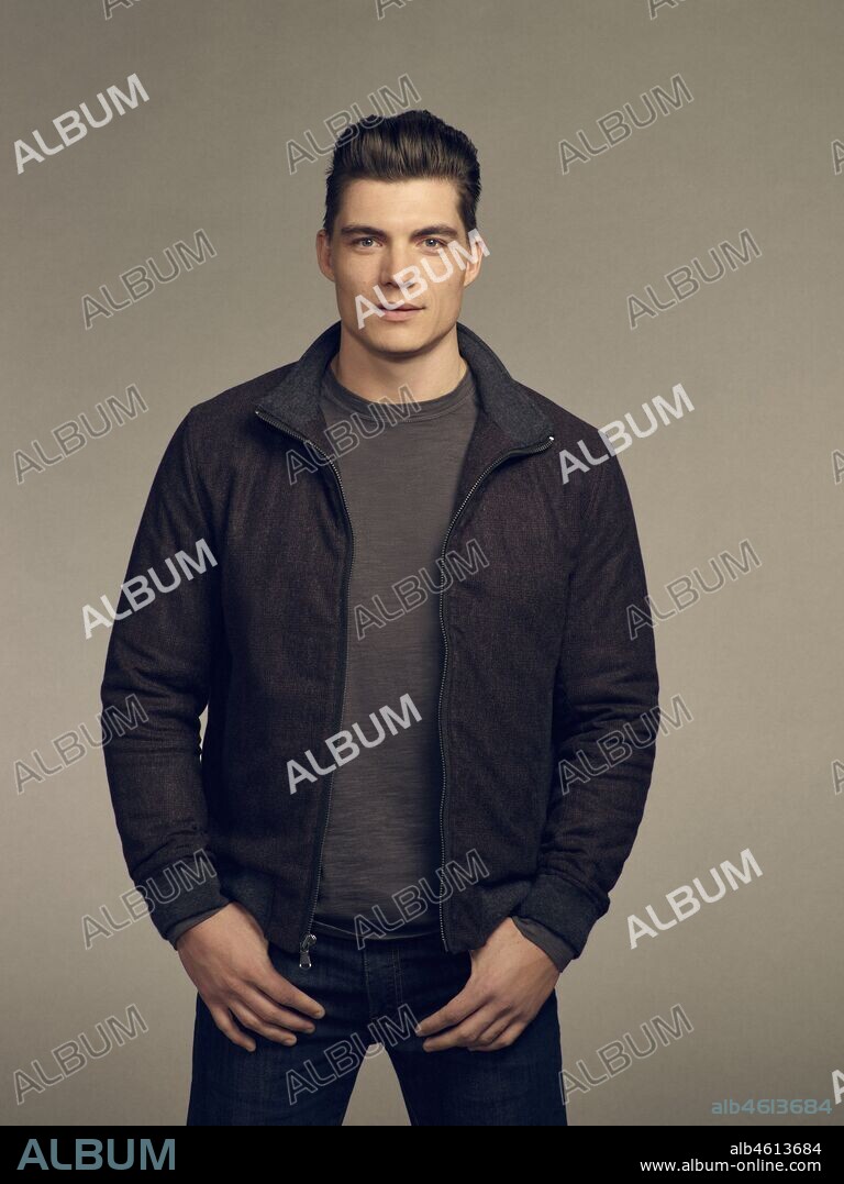 ZANE HOLTZ in KATY KEENE, 2020, directed by MICHAEL GRASSI and ROBERTO AGUIRRE-SACASA. Copyright BERLANTI PROD/ARCHIE COMICS PUBLICATIONS/CBS/WARNER BROS TV.