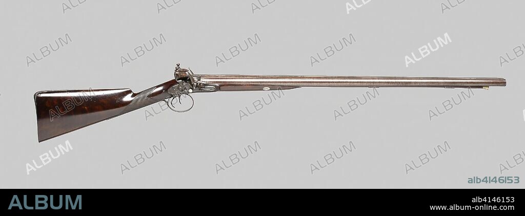 Double-Barreled Flintlock Fowling Piece. Joseph Manton; English, London, 1766-1835. Date: 1810-1830. Dimensions: L. 120.6 cm (47 1/2 in.)
Barrel L. 81 cm (31 7/8 in.)
Caliber .68
Wt. 6 lbs. 10 oz. Steel, iron, walnut, and platinum. Origin: England.