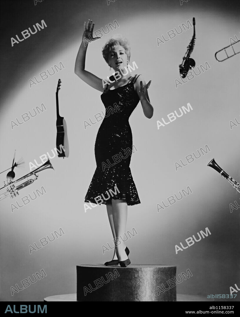 STELLA STEVENS in TOO LATE BLUES, 1961, directed by JOHN CASSAVETES. Copyright PARAMOUNT PICTURES.