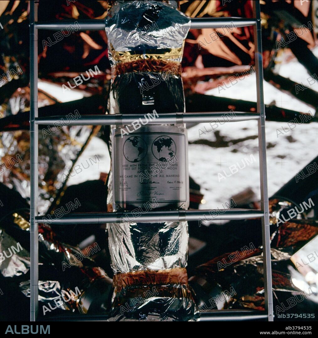 The plaque the Apollo 11 crew left on the moon. It reads: "Here men from the planet earth first set foot upon the moon. July 1969 AD. They came in peace for all mankind.".