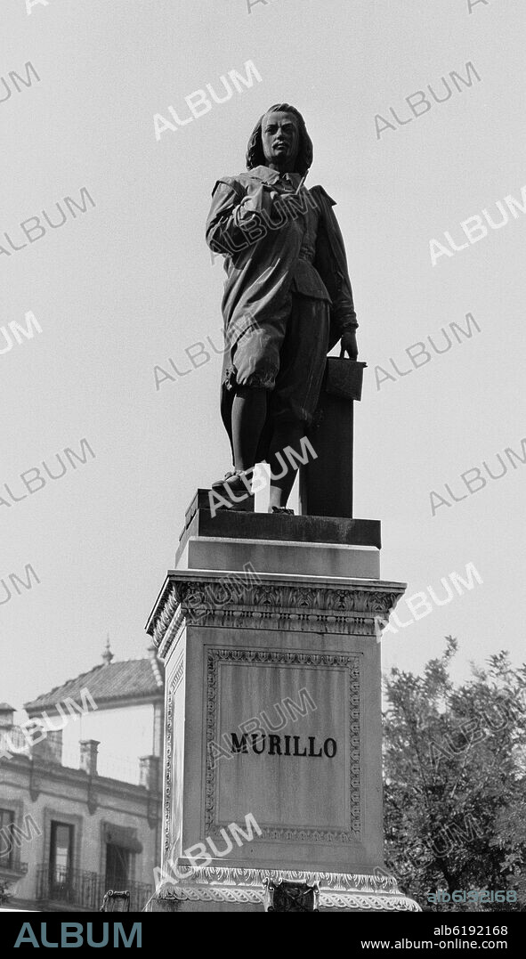 SABINO MEDINA (1814-1879). MONUMENTO A MURILLO REALIZADO EN 1864 Y SITUADO EN EL EXTERIOR DEL MUSEO DE BELLAS ARTES DE SEVILLA - FOTOGRAFIA EN BLANCO Y NEGRO - AÑO.