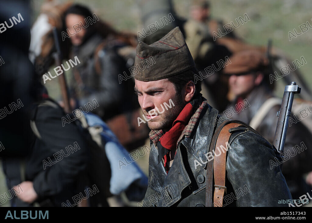 WES BENTLEY in THERE BE DRAGONS, 2011, directed by ROLAND JOFFE. Copyright MOUNT SANTA FE.