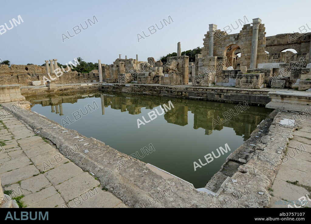 Hadrianic bath, Leptis Magna, UNESCO World Heritage Site, Libya, North Africa, Africa.
