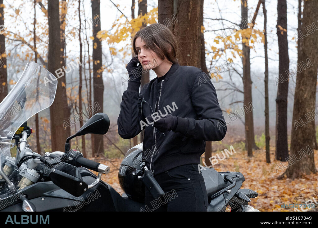 DIANA SILVERS in CODE AVA: TRAINED TO KILL, 2020 (AVA), unter der Regie von TATE TAYLOR. Copyright VOLTAGE PICTURES.