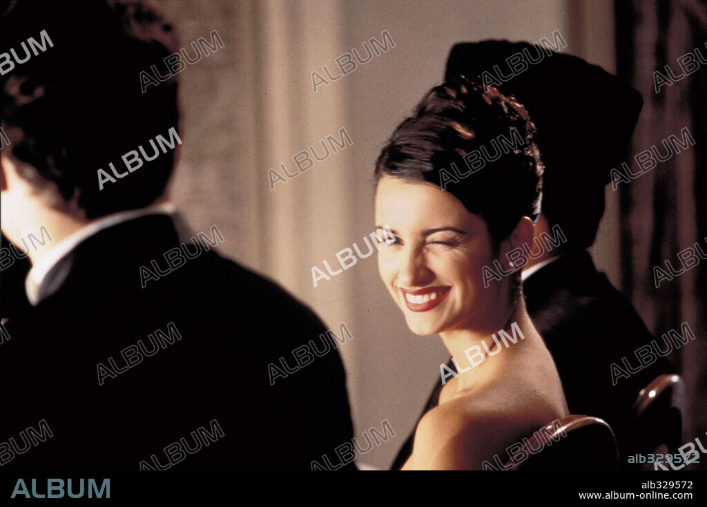 PENELOPE CRUZ en EL AMOR PERJUDICA SERIAMENTE LA SALUD, 1996, dirigida por MANUEL GOMEZ PEREIRA. Copyright SOGETEL/BOCABOCA PRODUCCIONES, S.A.