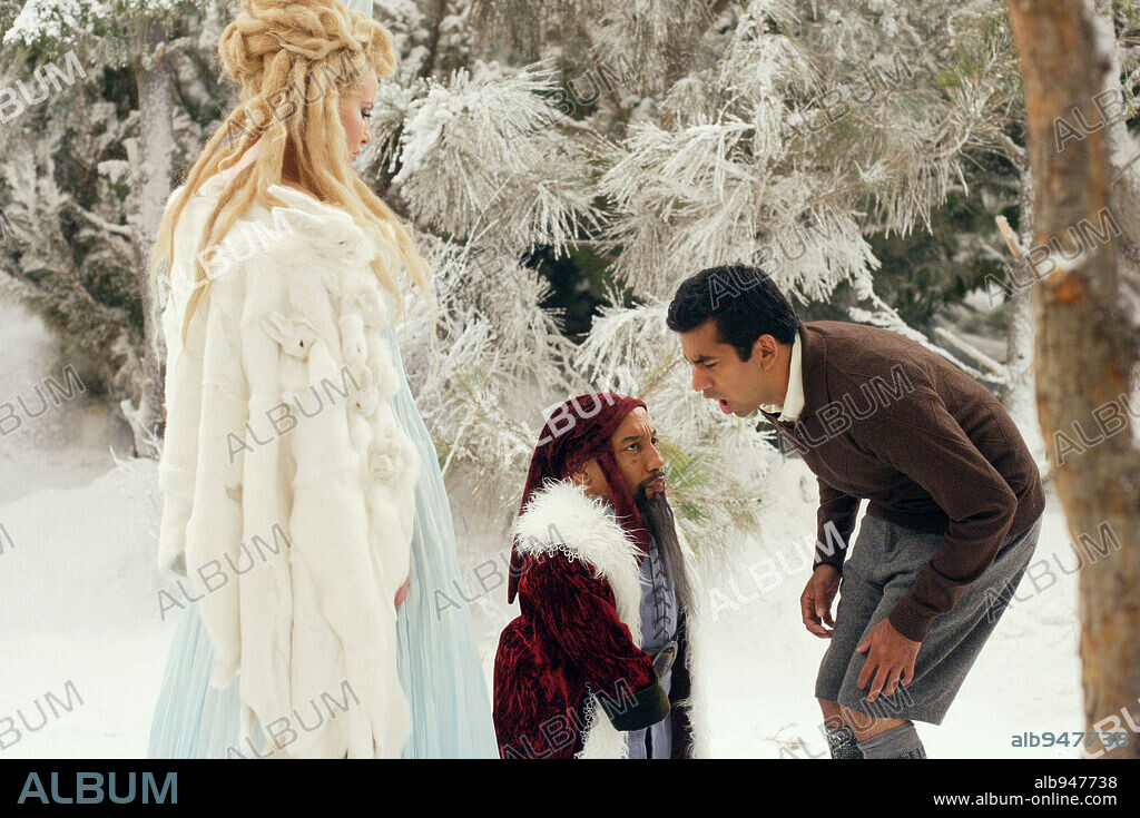 JENNIFER COOLIDGE, KAL PENN et TONY COX dans EPIC MOVIE, 2007, réalisé par AARON SELTZER et JASON FRIEDBERG. Copyright New Regency Pictures/Regency Enterprices.