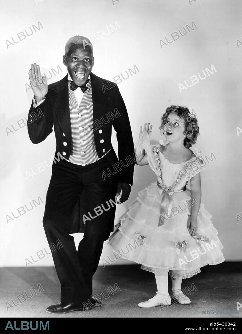 SHIRLEY TEMPLE in THE LITTLE COLONEL, 1935, directed by DAVID BUTLER. Copyright 20TH CENTURY FOX.