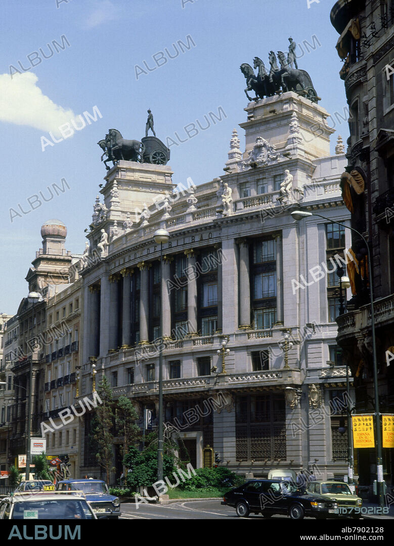 RICARDO BASTIDA Y BILBAO (1879-1953). EDIFICIO BANCO BILBAO EN LA CALLE ALCALA - FOTO AÑOS 80.