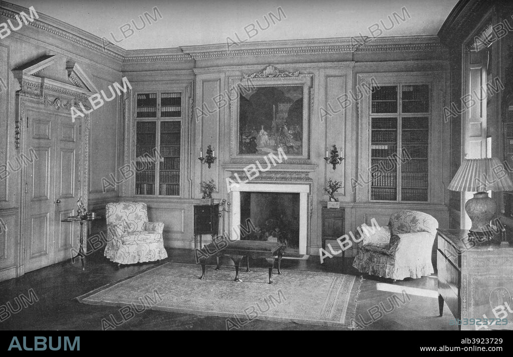 Living room, house of Mrs Arthur Ryerson, Chicago, Illinois, 1922. Emily Ryerson was the wife of Arthur Larned Ryerson, a Chicago businessman. She survived the sinking of the 'Titanic', but her husband lost his life in the disaster, refusing to take a place in a lifeboat until all the women and children had been saved. Tragically, the couple had been travelling back to America from Europe to attend the funeral of their son, Arthur Jr, who had been killed in a car crash. From The Architectural Forum Volume XXXVI. [Rogers and Manson, New York, 1922].