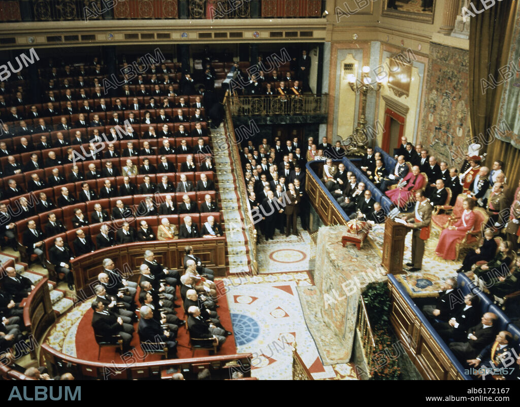 PROCLAMACION DE DON JUAN CARLOS COMO REY DE ESPAÑA EL 22 DE NOVIEMBRE DE 1975.