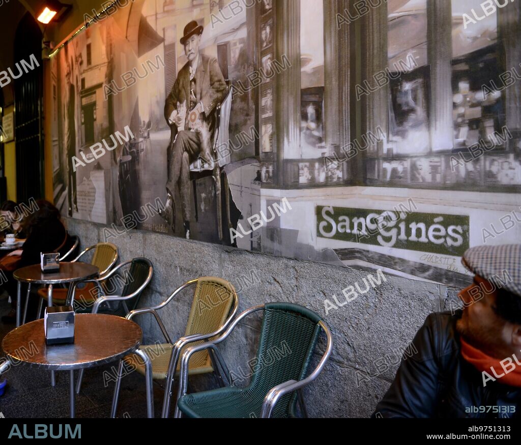 Madrid, 01/08/2016. San Ginés Chocolate Shop in the San Ginés passage. Photo: Maya Balanya Archdc.