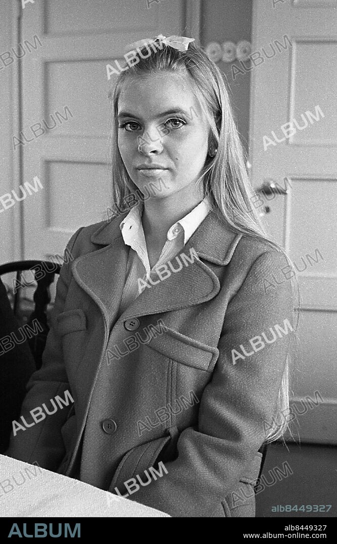 STOCKHOLM 1968-05-30 . Skådespelerskan Marie de Geer gjorde sin enda filmroll som disponentdottern Anna, i Bo Widebergs film "Ådalen 31".. Foto: TT Historical / kod 1900.