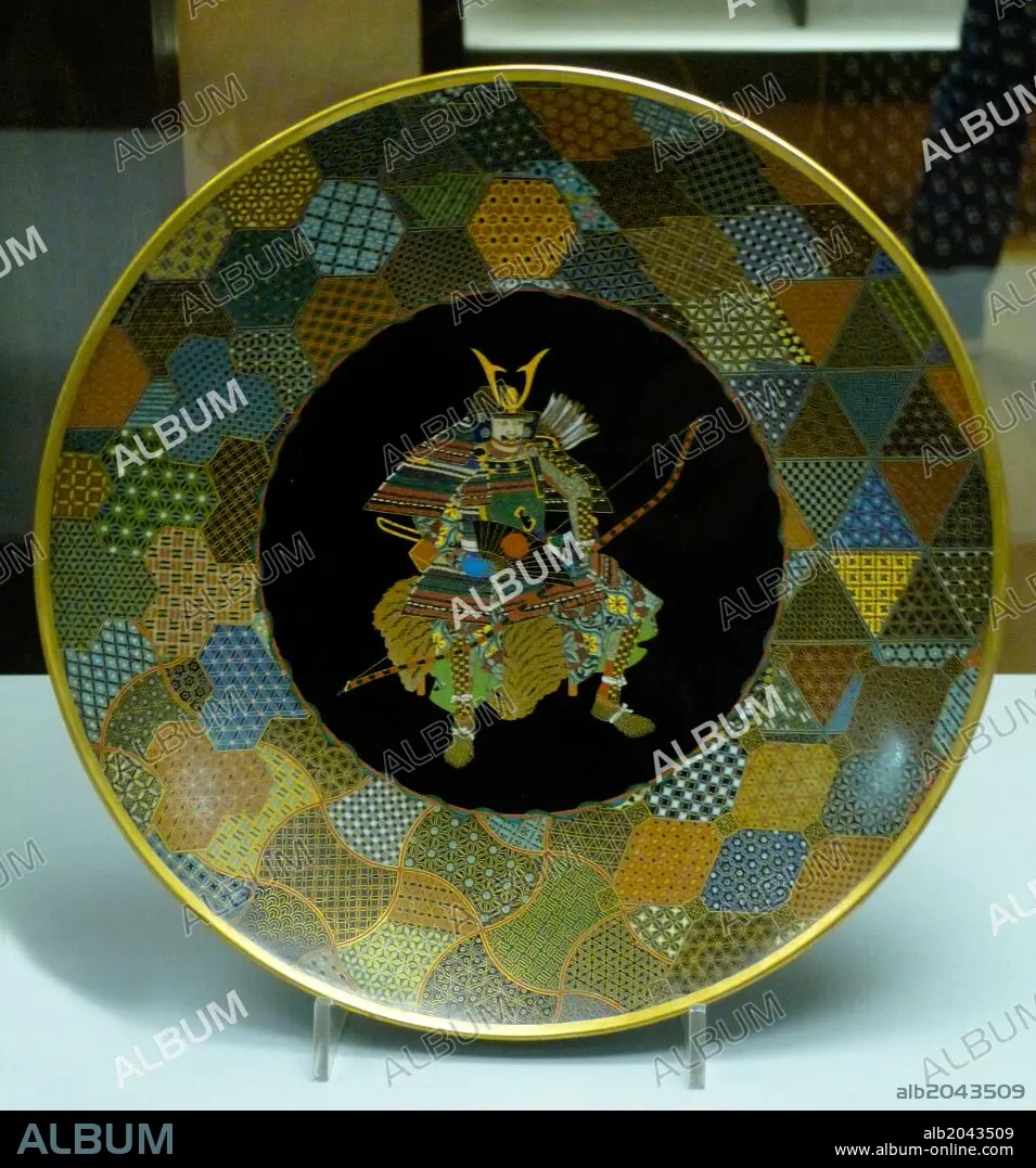 Dish-unsigned, attributed to Seizaburo Goto of Honcho-dori