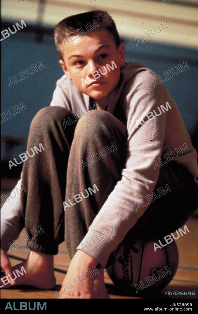 di caprio. Leonardo DiCaprio en VIDA DE ESTE CHICO, 1993 (THIS BOY'S LIFE), dirigida por MICHAEL CATON-JONES. Copyright REGENCY/ODYSSEY CO. II.