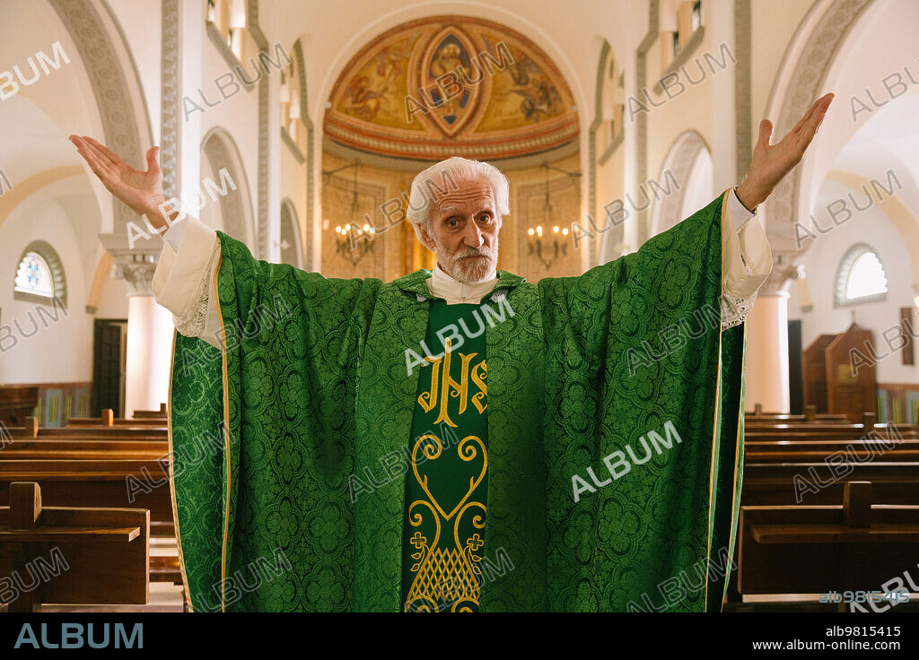 PEPIN TRE en COMO DIOS MANDA, 2023, dirigida por PAZ JIMENEZ. Copyright ATRESMEDIA CINE.