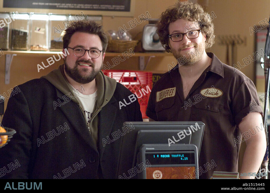 KEVIN SMITH and SETH ROGEN in ZACK AND MIRI MAKE A PORNO, 2008, directed by KEVIN SMITH. Copyright BLUE ASKEW/VIEW ASKEW PRODUCTIONS/WEINSTEIN COMPANY,THE.