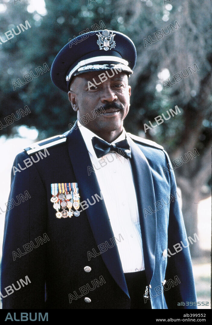 LOUIS GOSSETT JR. in ACES: IRON EAGLE III, 1992. Copyright SEVEN ARTS.