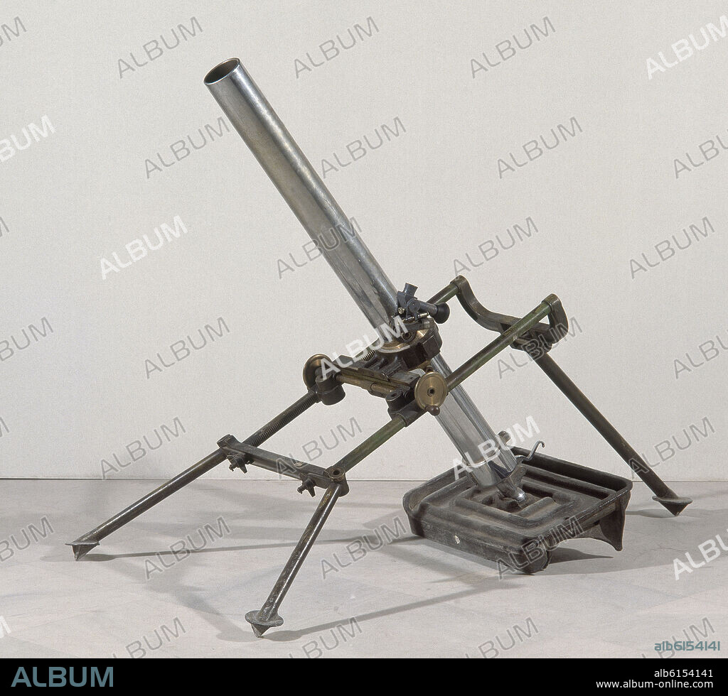 MORTERO DE 81 -mm. MARCA VALERO FABRICADO EN ESPAÑA.