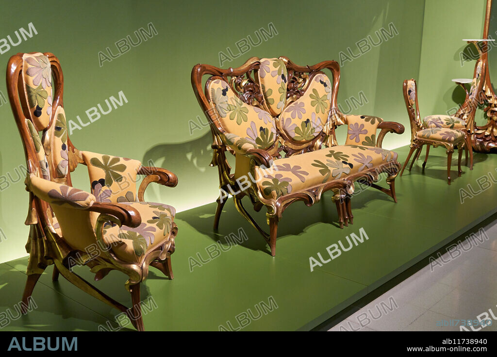 Mobles Ibarz Marco, Furniture Set, 1898-1902, Aleix Clapés (Vilassar de Dalt, 1846 - Barcelona, 1920), Hoyos, Esteva i Cia. Barcelona, MNAC, Museu Nacional D'Art de Catalunya, Barcelona, Spain.