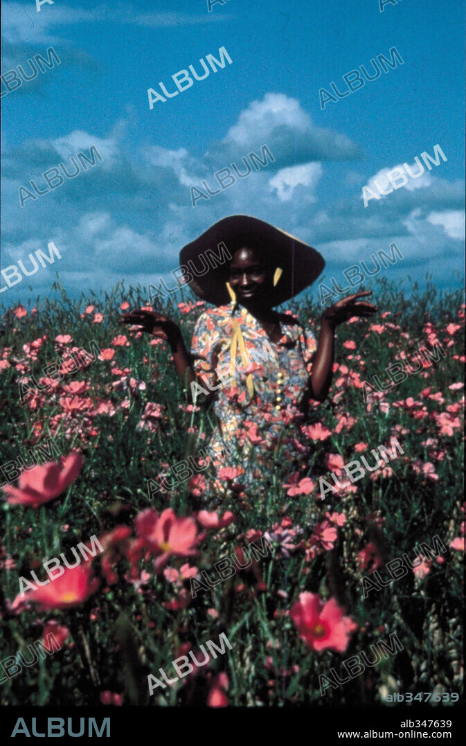 WHOOPI GOLDBERG in THE COLOR PURPLE, 1985, directed by STEVEN SPIELBERG. Copyright WARNER BROTHERS.