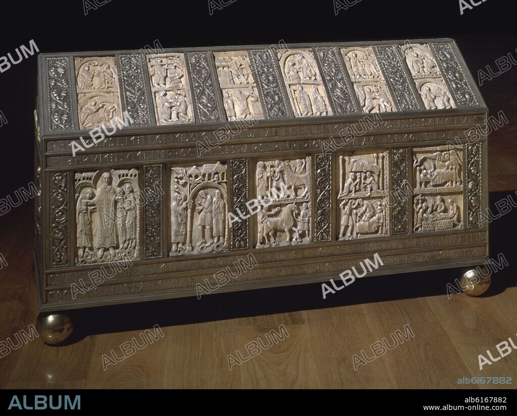 ARQUETA DE SAN MILLAN ADORNADA CON PLACAS DE MARFIL - SIGLO XI.