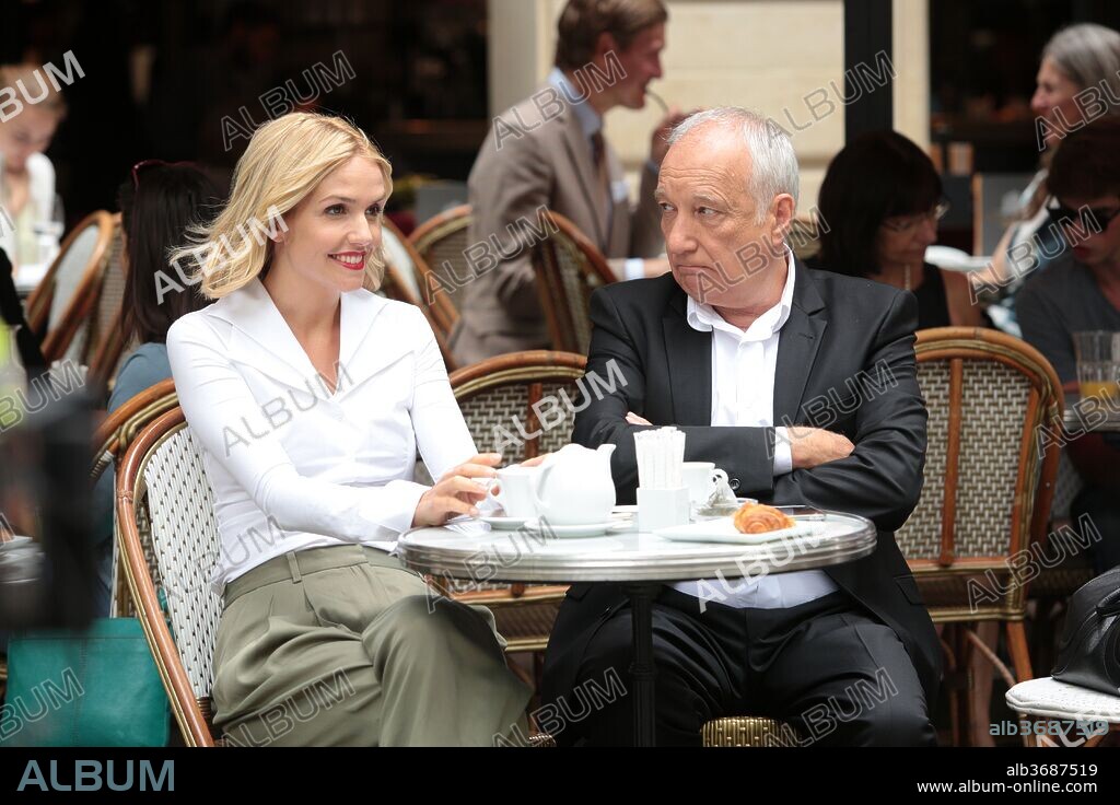 FRANÇOIS BERLEAND und LAURENCE ARNE in LA CH'TITE FAMILLE, 2018, unter der Regie von DANY BOON. Copyright Les Productions du Ch'Timi / Pathé.