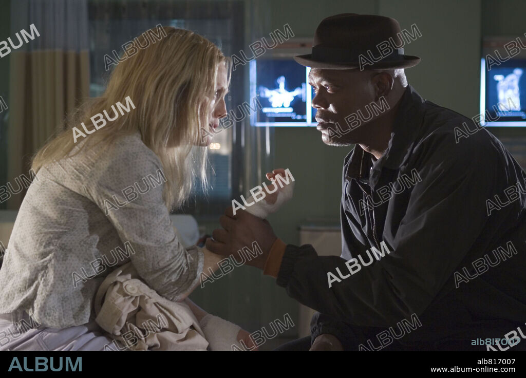 JULIANNE MOORE y SAMUEL L. JACKSON en EL COLOR DEL CRIMEN, 2006 (FREEDOMLAND), dirigida por JOE ROTH. Copyright REVOLUTION STUDIOS/SCOTT RUDIN PRODUCTIONS / MASI, FRANK.