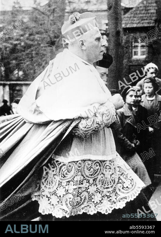 Galen, Clemens August Graf von German bishop of Münster, Cardinal. (1946). Dinklage 16.3.1878 - Münster 22.3.1946. Photo.