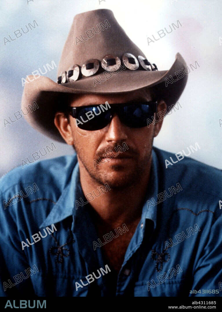 KEVIN COSTNER en REVENGE [VENGANZA], 1990 (REVENGE), dirigida por TONY SCOTT. Copyright COLUMBIA PICTURES.