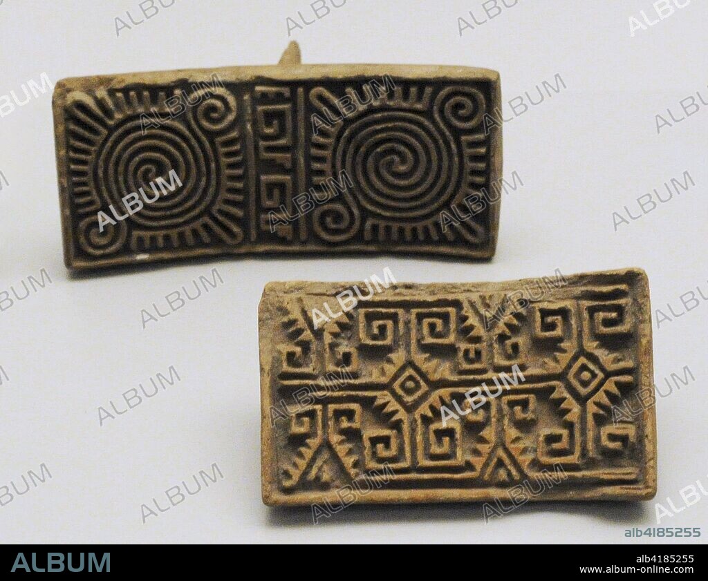 Par de pintaderas o sellos. Cerámica. Cultura Azteca. Período Postclásico Tardío (1250-1520 d. C.). México Central. Museo de América. Madrid. España.
