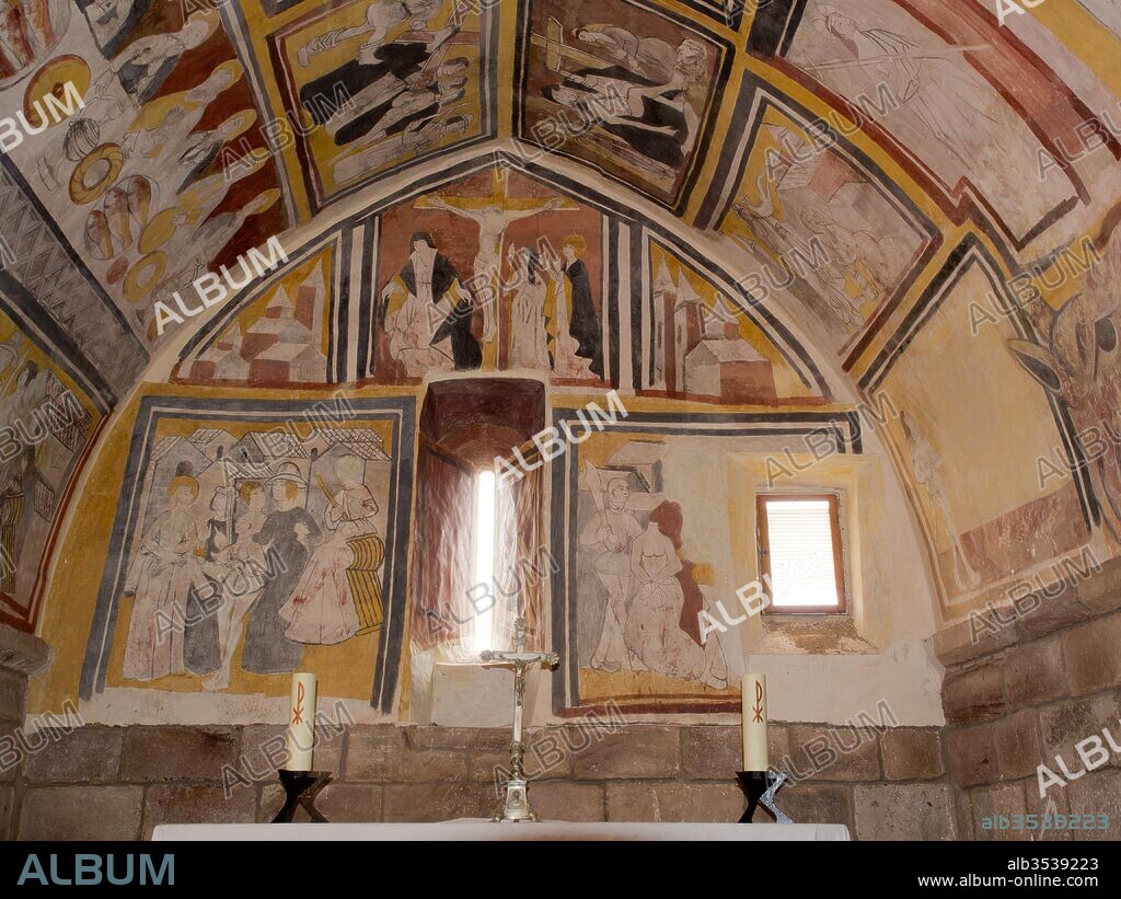 Frescos de la bóveda del presbiterio (muro frontal), de la iglesia de Santa Eulalia, Siglo XV, Valdeolea, Cantabria, España.