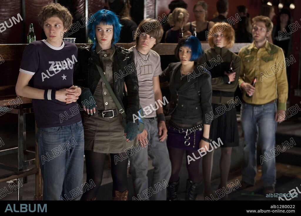ALISON PILL, MARY ELIZABETH WINSTEAD, MICHAEL CERA et STEPHEN STILLS dans SCOTT PILGRIM VS. THE WORLD, 2010, réalisé par EDGAR WRIGHT. Copyright MARC PLATT PRODUCTIONS.