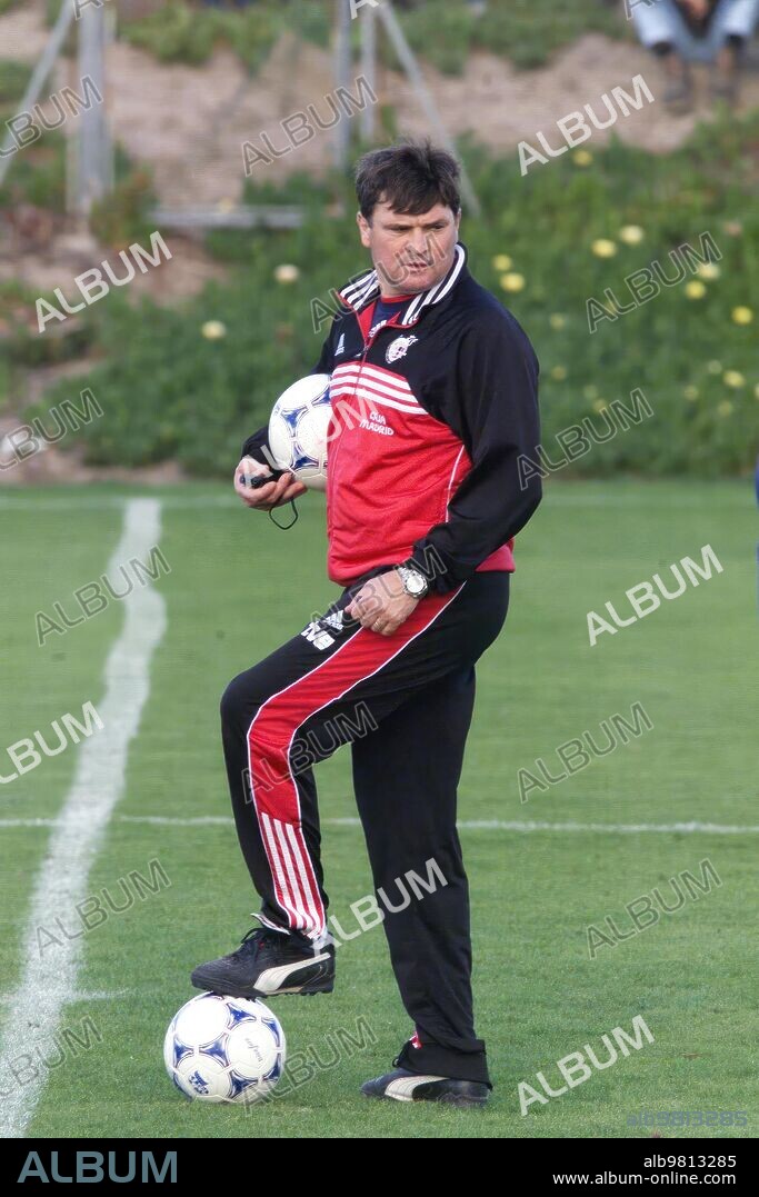 Madrid, 06/09/1999. José Antonio Camacho entrenador de la Selección Española de Fúbol.