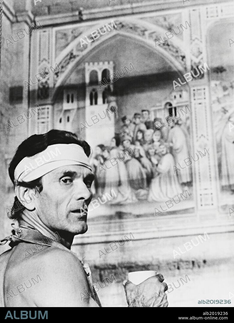 PIER PAOLO PASOLINI in THE DECAMERON, 1971 (IL DECAMERONE), directed by PIER PAOLO PASOLINI. Copyright PEA/UA.