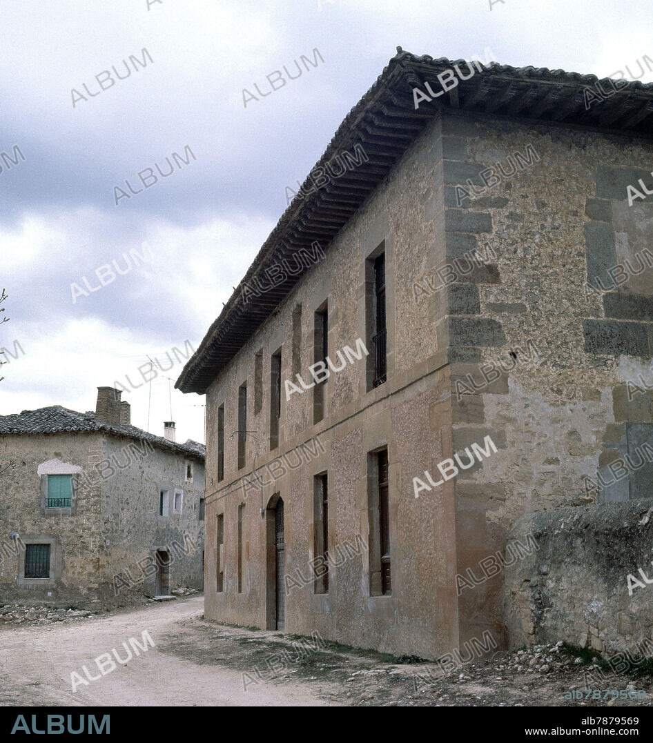 CASA SOLARIEGA DEL SIGLO XVI.