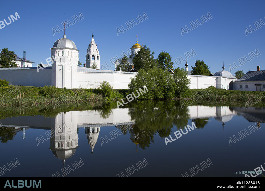 Pokrovsky Monastery, Suzdal, Vladimir Oblast, Russia, Europe.