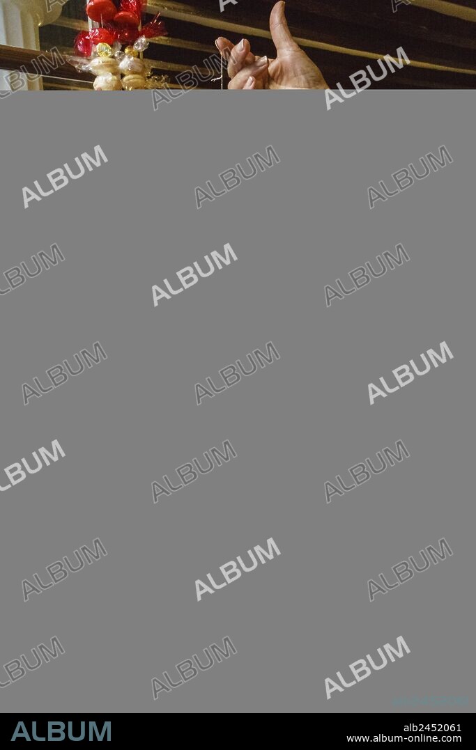 Rosari Ensucrat - rosario dulce-, tipico de la ciudad de Palma,Mallorca,Islas Baleares, Spain.