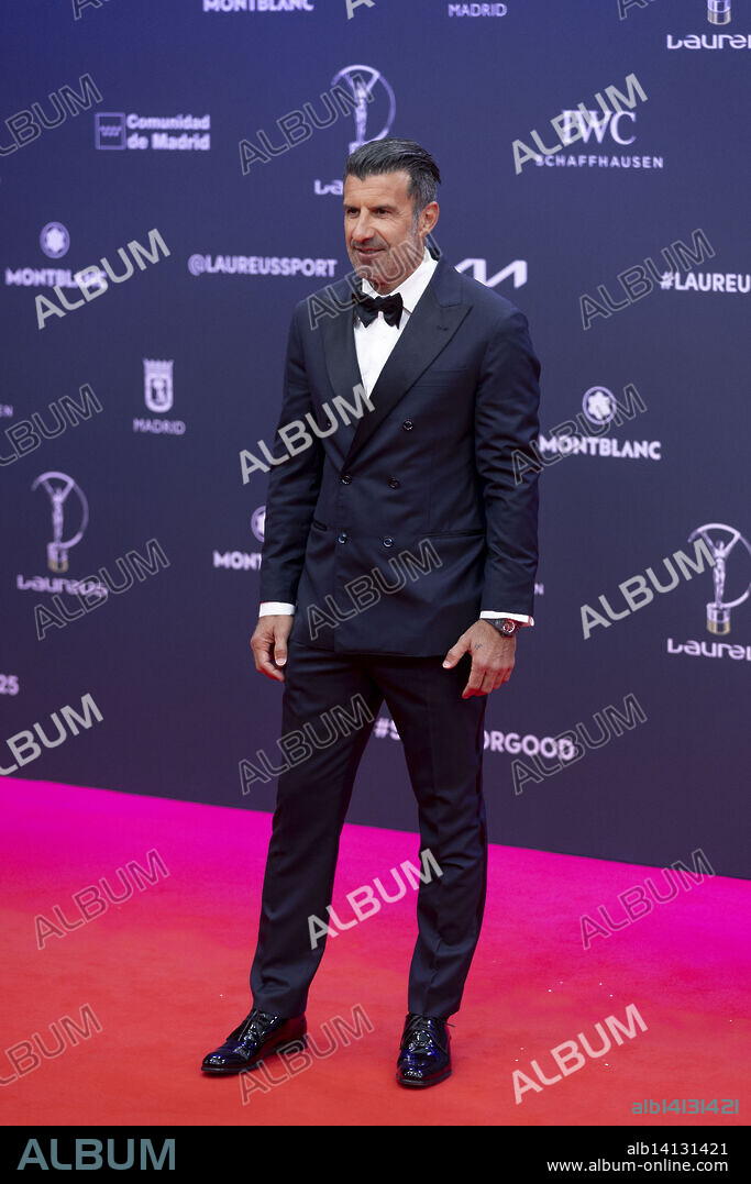 Luis Figo attended 'the Laureus World Sports 2025' Photocall at Galería de Cristal on April 21, 2025 in Madrid, Spain.