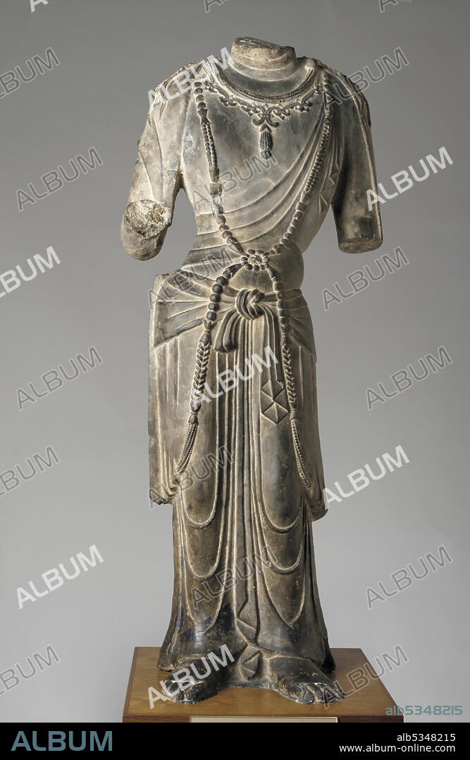 Standing figure (torso) of a bodhisattva (pusa), Tang dynasty, early 8th century.