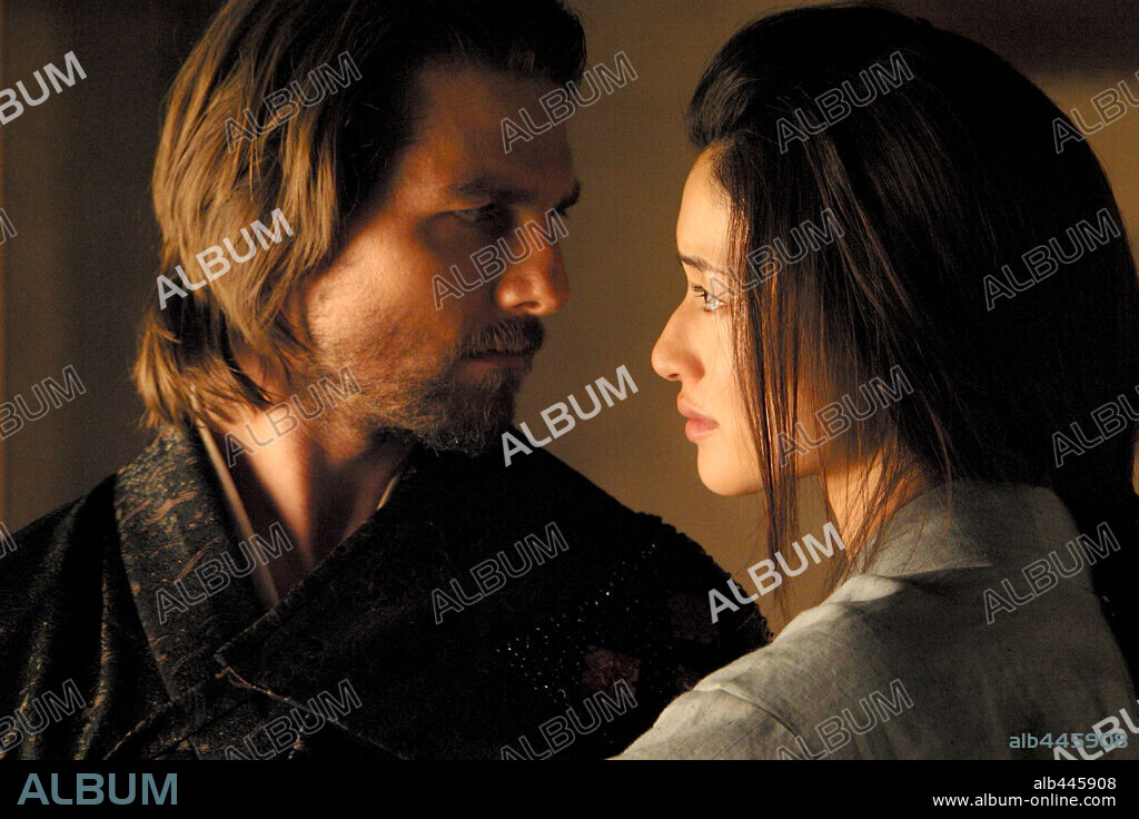 KOYUKI y TOM CRUISE en EL ÚLTIMO SAMURAI, 2003 (THE LAST SAMURAI), dirigida por EDWARD ZWICK. Copyright WARNER BROS.