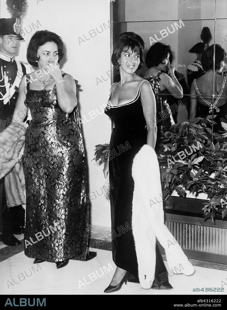 Lisa Gastoni. Maria Grazia Buccella. Rome 1966.