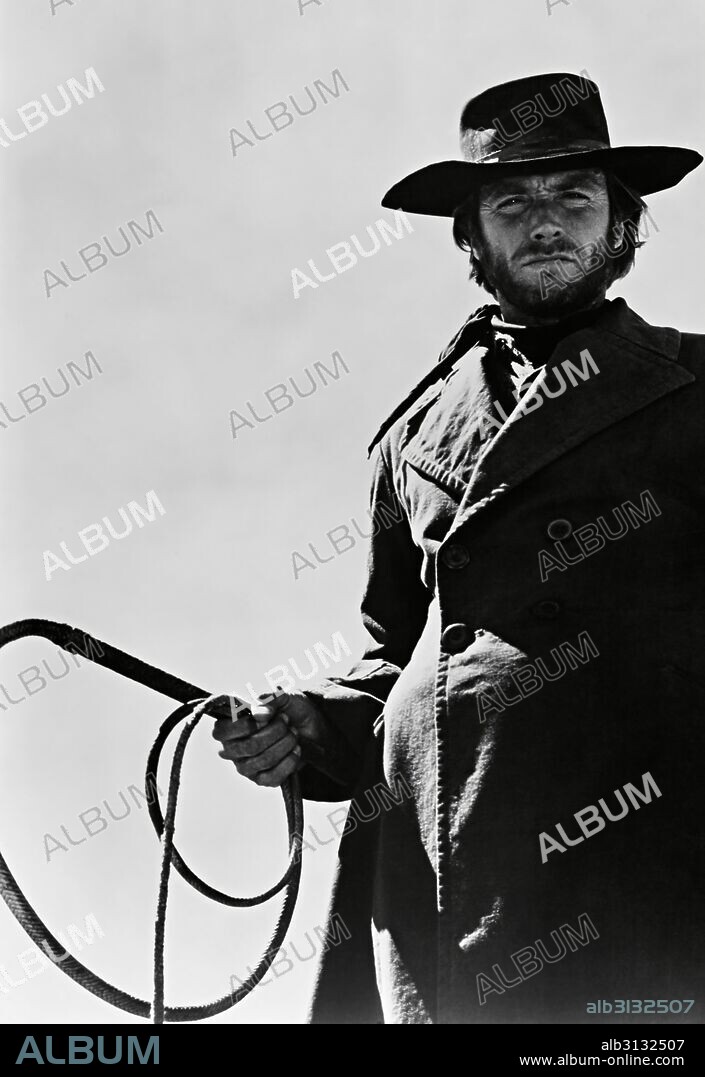 CLINT EASTWOOD en INFIERNO DE COBARDES, 1972 (HIGH PLAINS DRIFTER), dirigida por CLINT EASTWOOD. Copyright UNIVERSAL PICTURES.