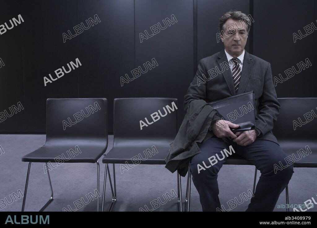 FRANCOIS CLUZET en TESTIGO, 2016 (MECANIQUE DE L'OMBRE), dirigida por THOMAS KRUITHOF. Copyright 2425 Films, Scope Pictures, Radio Télévision Belge Francopho.