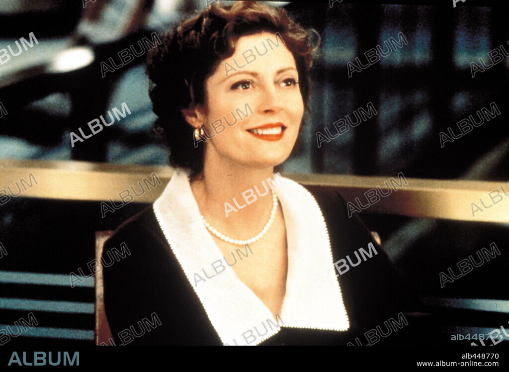 SUSAN SARANDON en ABAJO EL TELÓN, 1999 (CRADLE WILL ROCK), dirigida por TIM ROBBINS. Copyright HAVOC / TODD, DEMMIE.